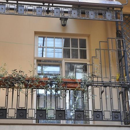 Apartments In Lviv Center Zewnętrze zdjęcie